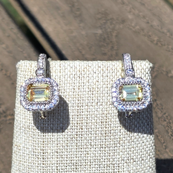 Judith Ripka Jewelry - Judith Ripka 925 Silver Elegant Earrings